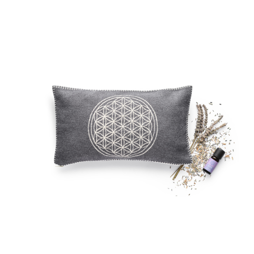 Lavendel-Hirsenkissen Lebensblume 20 x 35 cm